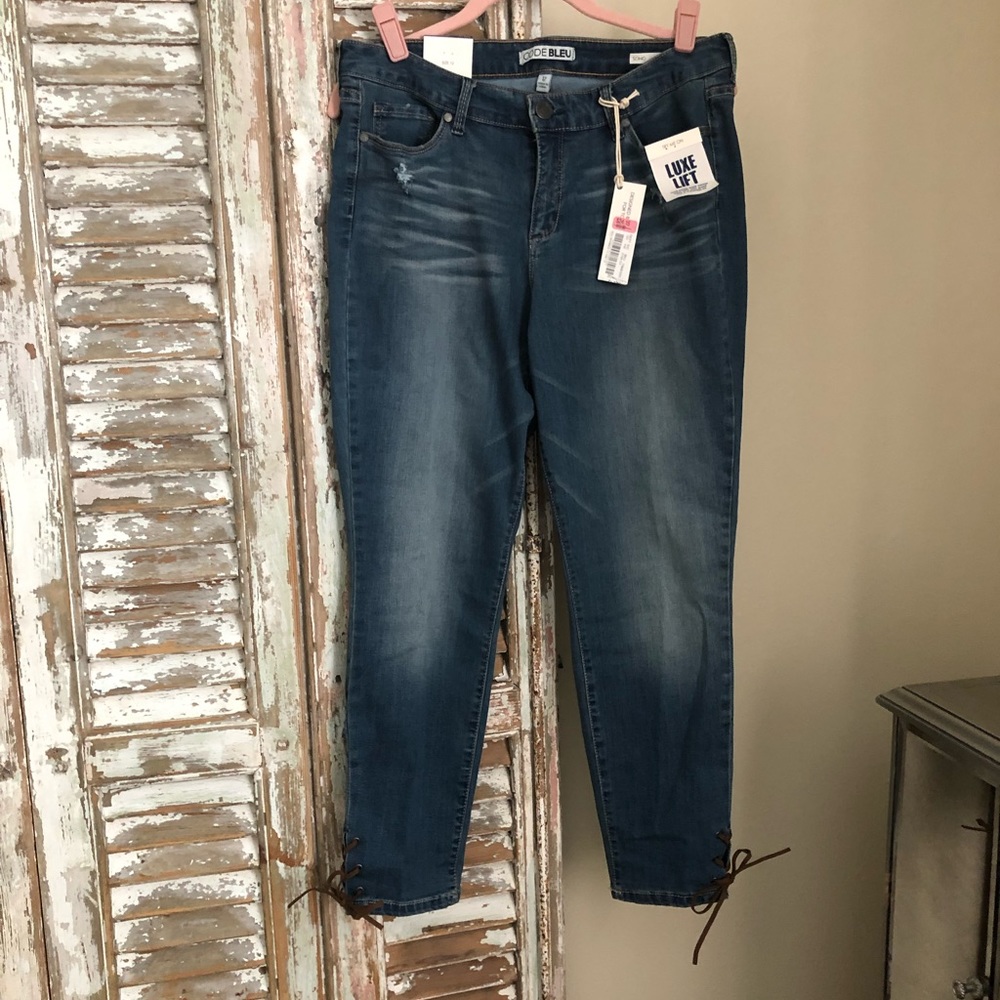 CODE BLEU SOHO JEANS